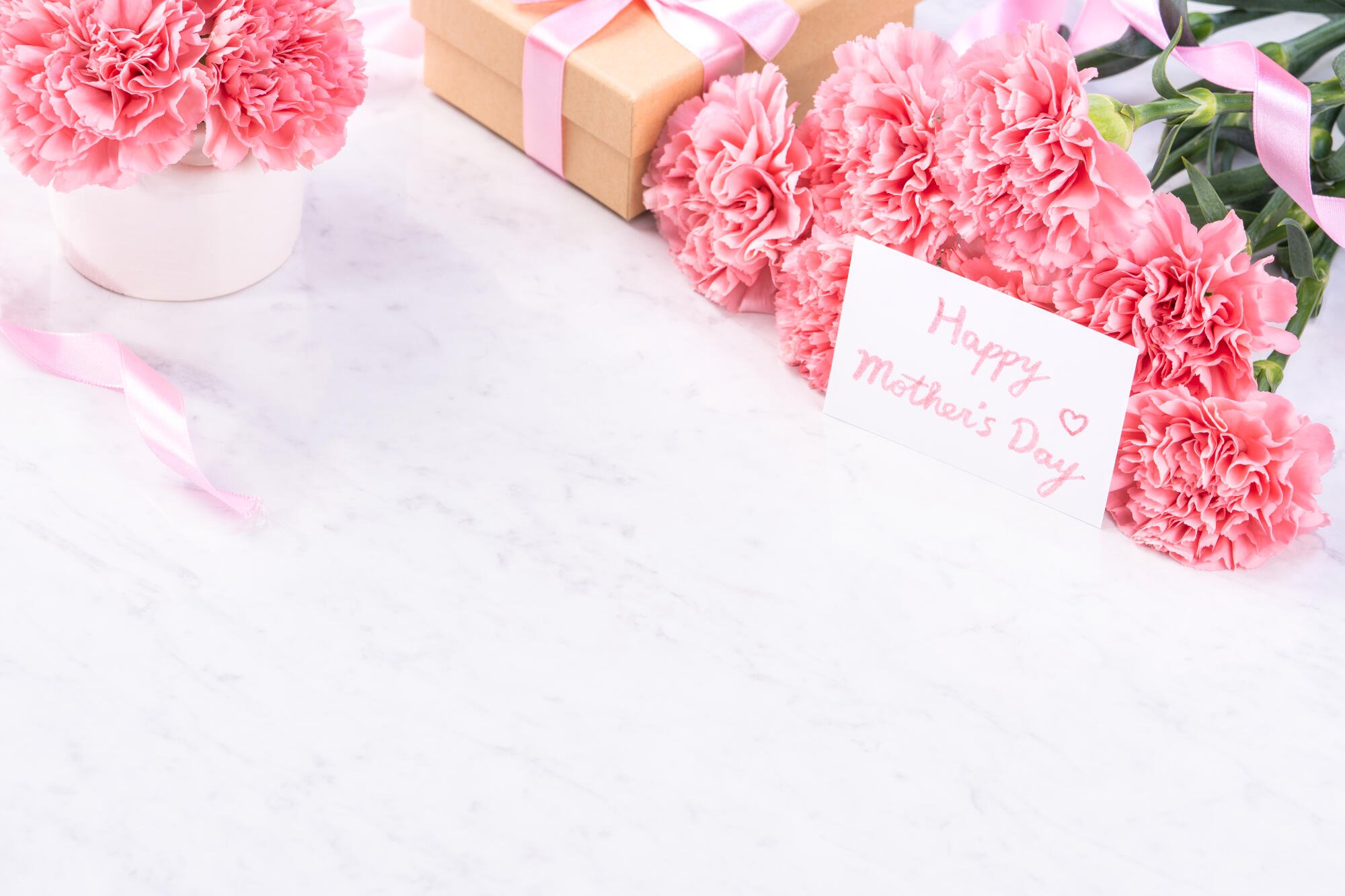 Mother's Day Ideas for Seniors in Burlington, Wisconsin